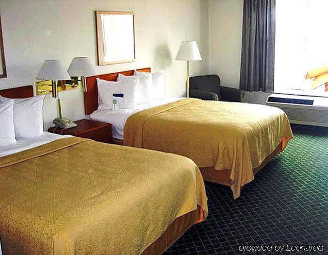 Econo Lodge Inn & Suites Johnson City Εξωτερικό φωτογραφία