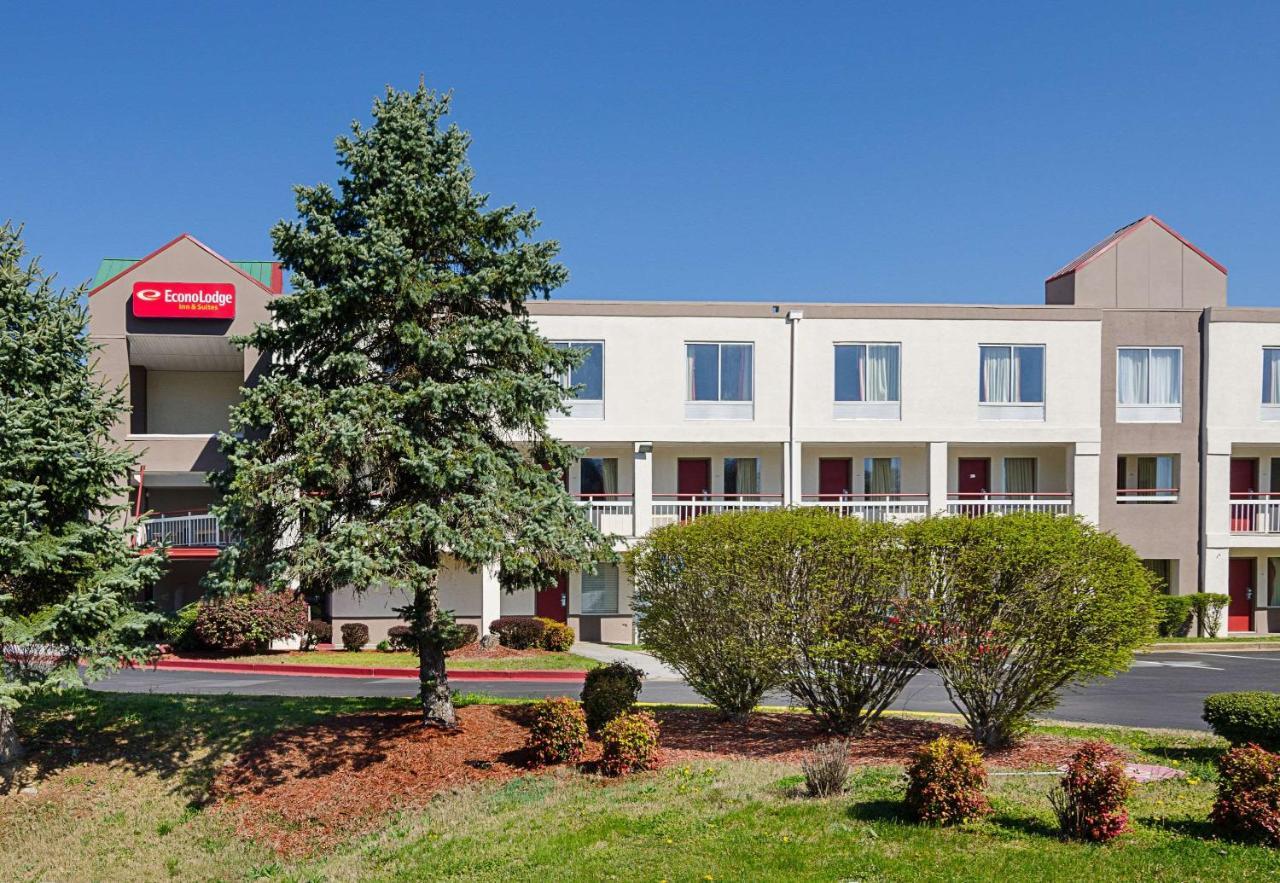 Econo Lodge Inn & Suites Johnson City Εξωτερικό φωτογραφία