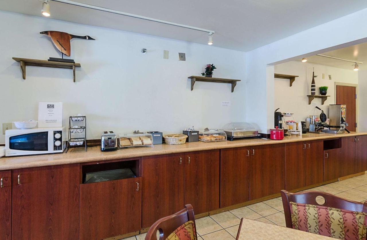 Econo Lodge Inn & Suites Johnson City Εξωτερικό φωτογραφία